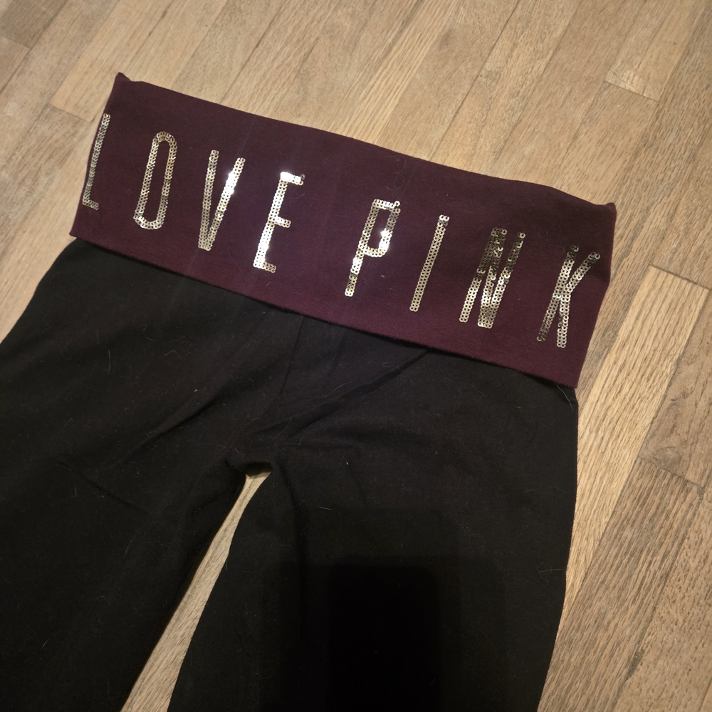 NWOT Victoria's Secret PINK Bootcut Yoga Pants. Size XS/Long